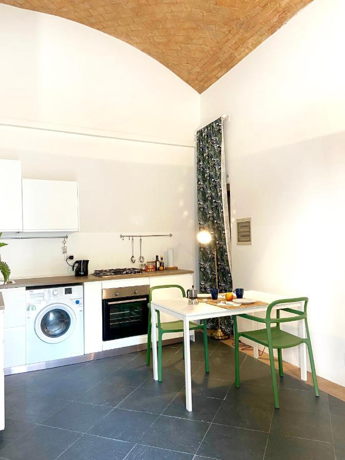 The Jungle Apartment Парма Екстериор снимка